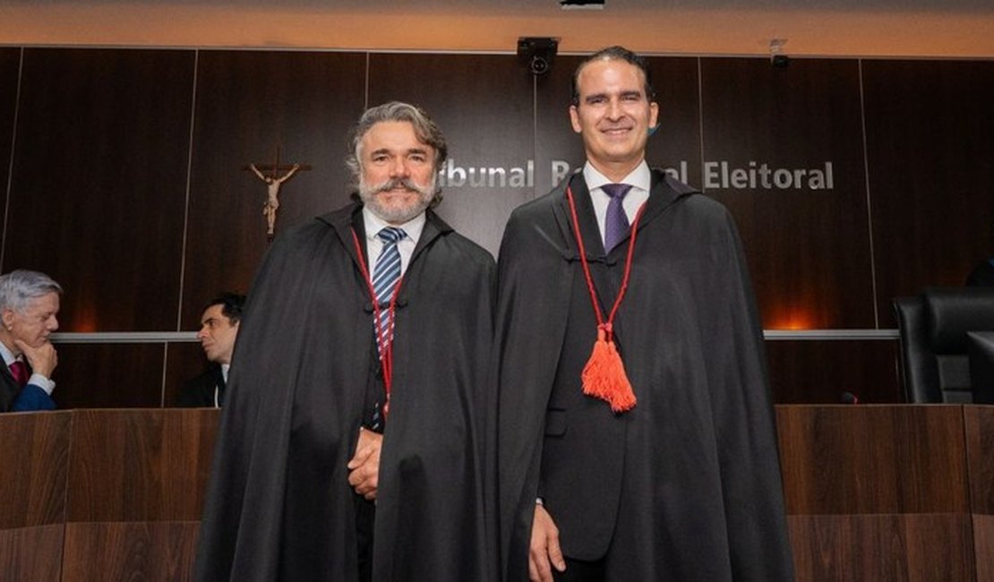 Juízes federais tomam posse como desembargadores eleitorais do TRE em AL