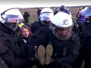 Greta Thunberg é detida em protesto na Alemanha