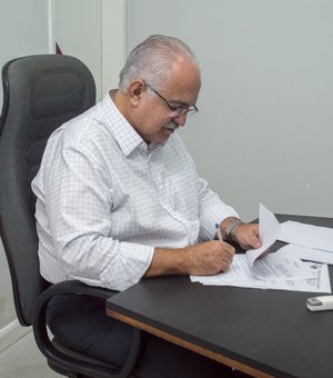 Prefeito de Arapiraca nomeia novos secretários nesta sexta-feira (18)