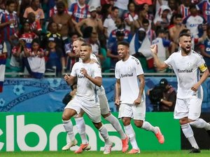 Grêmio supera Bahia em Salvador e está na semifinal da Copa do Brasil