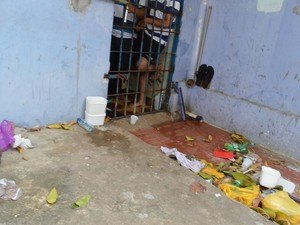 Presos planejam cavar buraco na parede de cela mas plano é descoberto