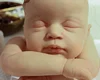 Mulher leva bebê reborn “com gripe” para UPA, que nega atendimento