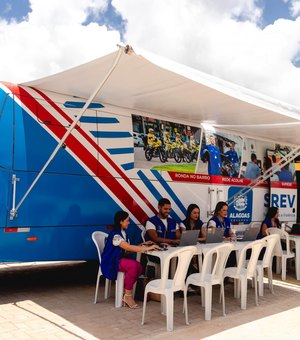 Serviços gratuitos da Seprev chegam a Piranhas com ônibus itinerante
