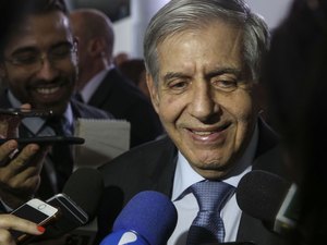 Heleno chama Ciro Gomes de 'lixo humano' e o compara a Adélio