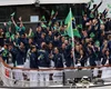 Brasil desfila com 50 atletas e mostra animação no Rio Sena em cerimônia de abertura