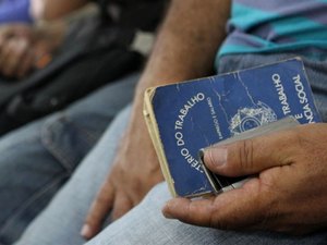 Taxa de desemprego fica em 17,1% no terceiro trimestre em Alagoas, diz IBGE