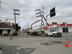 Detran firma parceria com Eletrobrás para reduzir índice de colisão veicular em postes