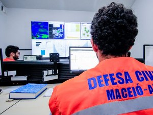 Defesa Civil orienta sobre chamados no final de semana e feriado em Maceió