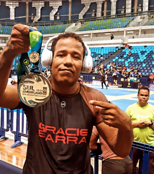 Alexandre Negão se prepara para o Sul-Americano da IBJJF com kimono após título no Rio de Janeiro