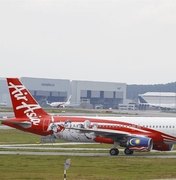 Avião perde contato com a torre e some após decolar na Indonésia