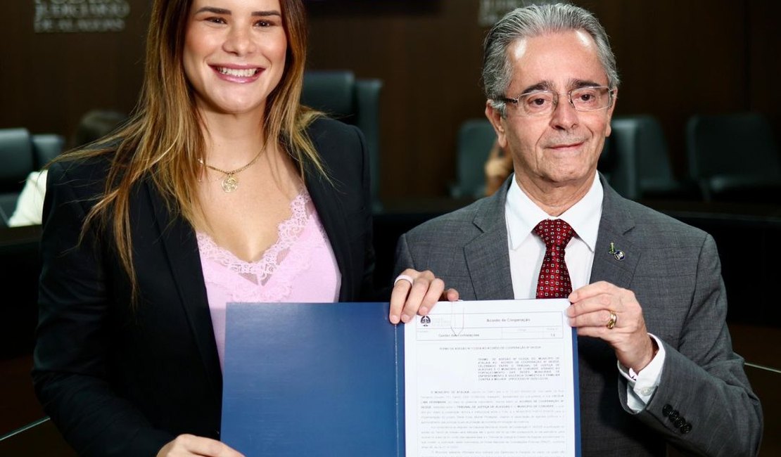 Ceci reforça compromisso com proteção às mulheres em evento no TJAL