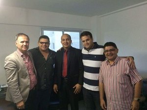 Alves Correia oficializa filiação ao PT do B com vistas às eleições de 2016