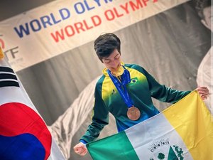 Arapiraquense Kevyn Nicolas é campeão mundial de taekwondo