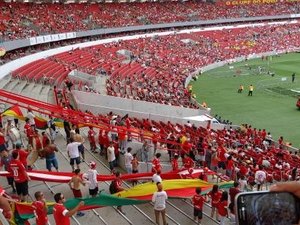 Polêmica sobre 'mala preta' marca pré-jogo de Internacional x Santa Cruz