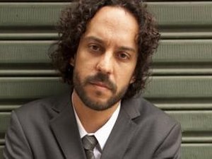 Gabriel o Pensador é atração desta segunda no bate-papo da Bienal