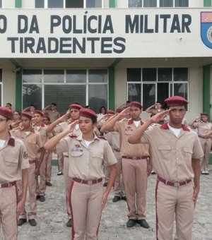 Colégio da Polícia Militar Tiradentes é referência no ensino público de Alagoas