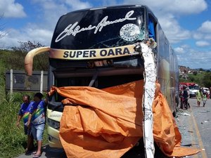 Três pessoas morrem durante acidente em Brejão/PE