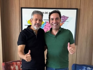 Aliado de JHC, Kelmann fecha com Lira antes do tucano definir chapa para o Senado