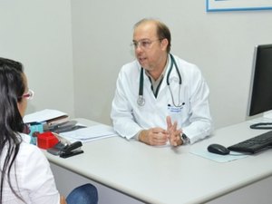 Sociedade de Medicina de Alagoas reforça alerta para isolamento social 