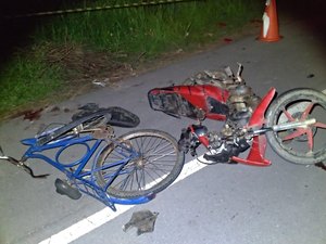 Ciclista morre após colisão com moto e ser atropelado na AL 101 Norte