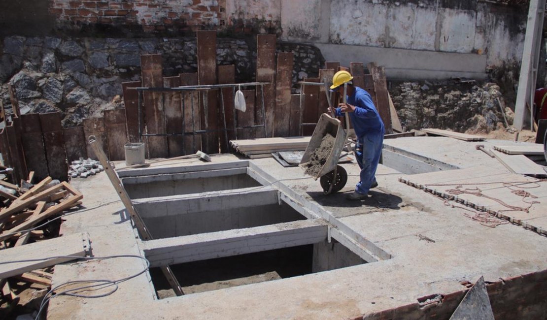 Prefeitura de Maceió inicia recuperação de sistema de drenagem na Gruta