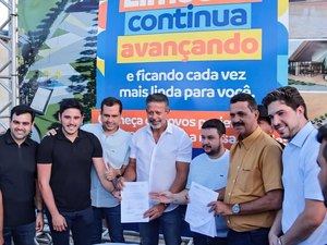 Arthur Lira participa de inaugurações em Limoeiro de Anadia e autoriza novas obras