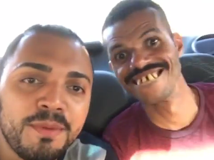 Tirullipa está em Maceió para  matéria especial com Papa Capim