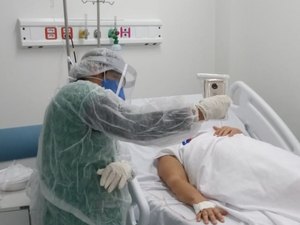 Hospital Metropolitano usa tecnologia para aproximar pacientes aos familiares