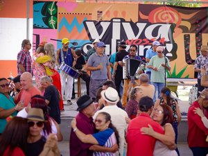 Com muito forró, Cultura na Praça celebra artistas da terra na última edição do ano