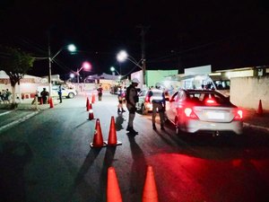 Lei Seca prende dois motoristas embriagados na Festa da Natureza, em Murici