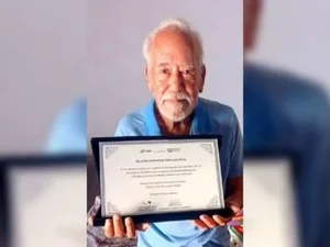 Homenagem: aos 121 anos, idoso passa de “terror” para “bênção” do INSS