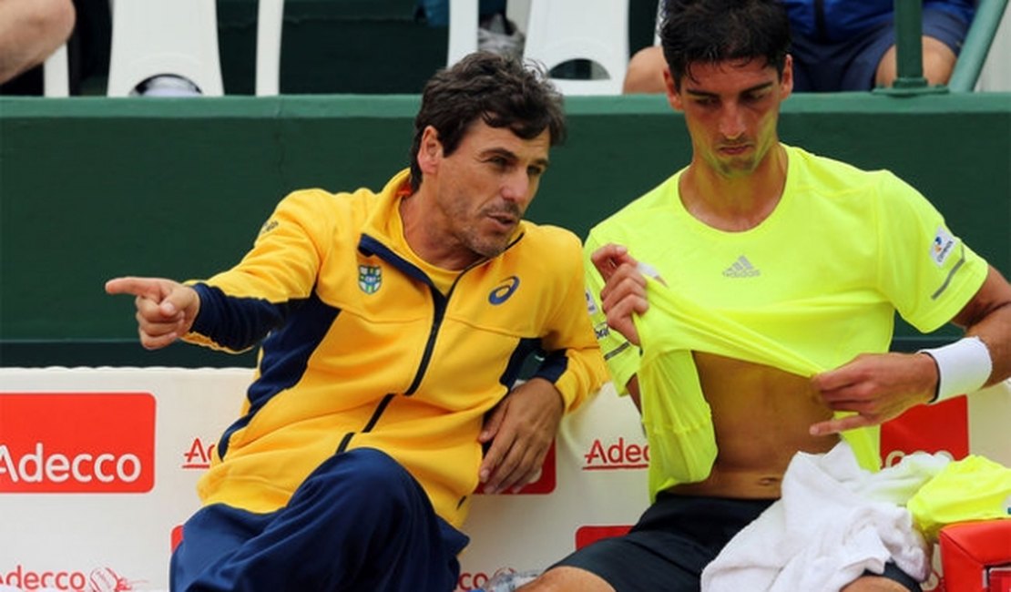 Bellucci perde chance, sente dor e abandona; Brasil é rebaixado