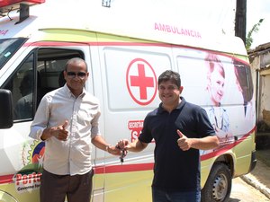 Prefeitura de Porto Calvo disponibiliza ambulância para o povoado Caxangá