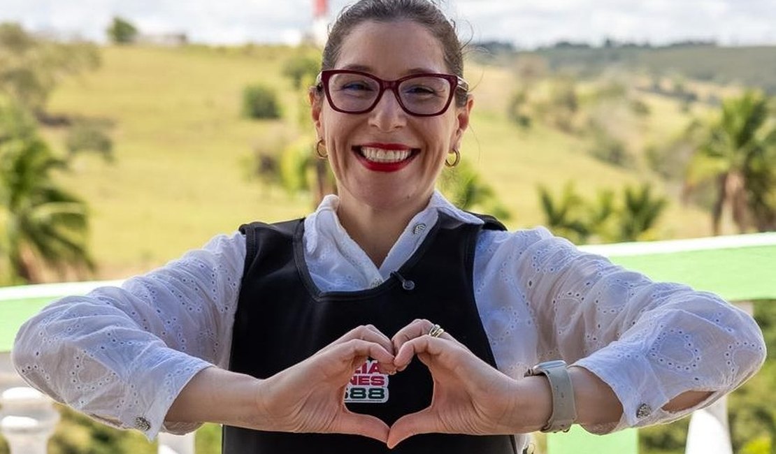Na reta final, Júlia Nunes intensifica campanha em Maceió e amplia contato com eleitores