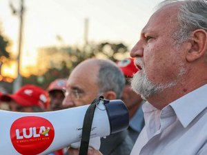 Apoiadores de Lula iniciarão greve de fome, diz líder do MST