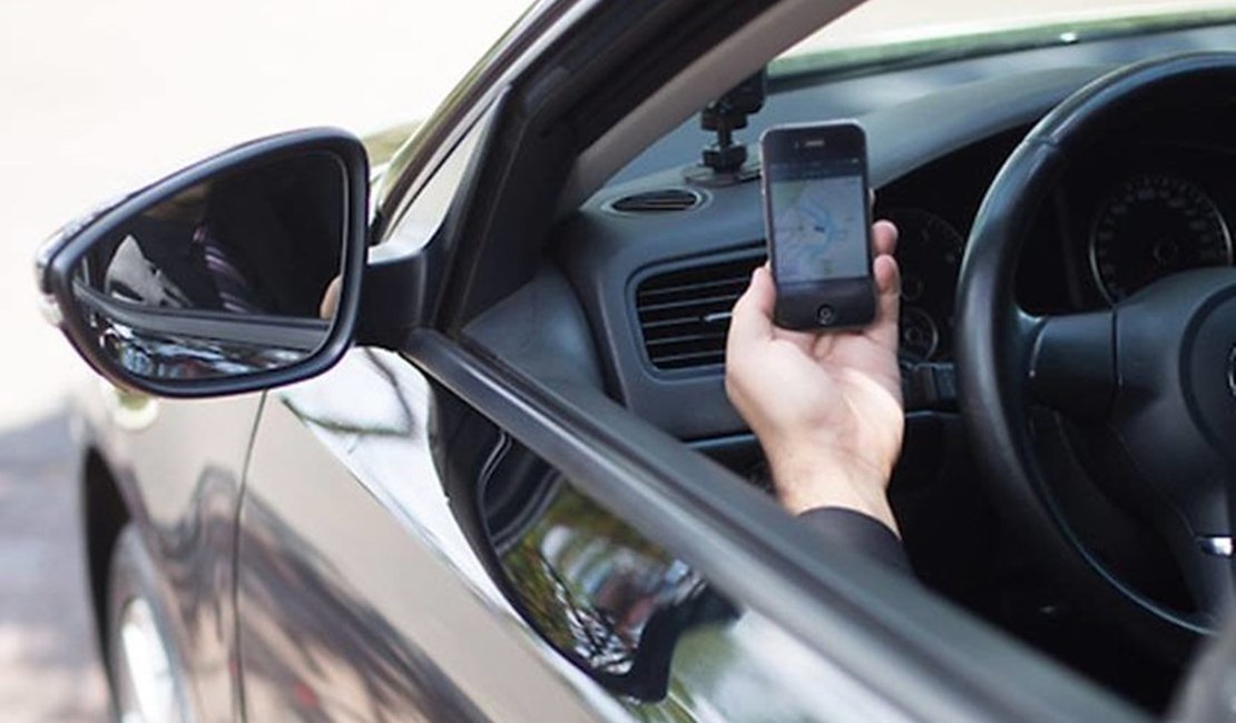 Motorista de app recusa passageiro: “Gay não entra em meu carro”