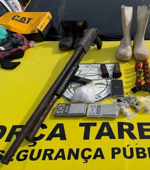 Suspeito de comandar ataques no Mocambo é preso com armas e drogas no Benedito Bentes