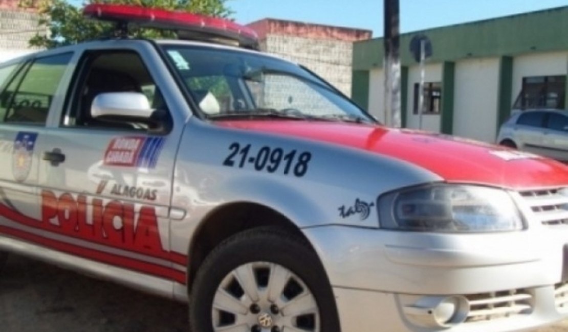 Dentista é feita refém em posto de saúde e assaltante leva carro com a vítima