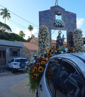 Nossa Senhora das Candeias: Festa da padroeira tem início nesta sexta-feira (24)