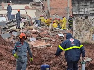 Edifício desaba e deixa quatro vítimas em São Bernardo do Campo, em SP