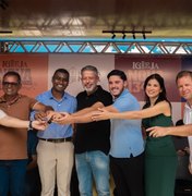 Em Igreja Nova, Arthur Lira entrega retroescavadeira anfíbia e fortalece perímetros irrigados do São Francisco