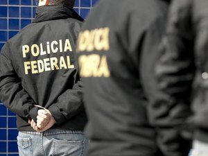 PF encontra soro utilizado na vacinação às escondidas e suspeita que imunizante seja falso