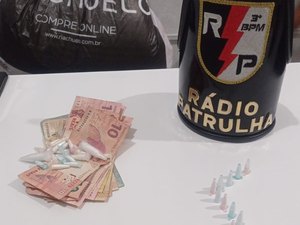 Mulher é autuada por tráfico de drogas em Arapiraca