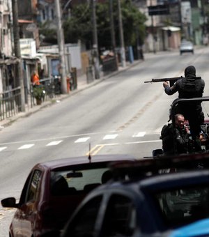 Confronto com a PM no Morro da Mangueira deixa três mortos e um ferido