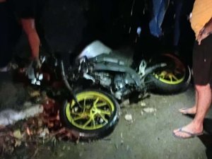 Dois jovens morrem após colisão entre motos na BR-316, em Estrela de Alagoas