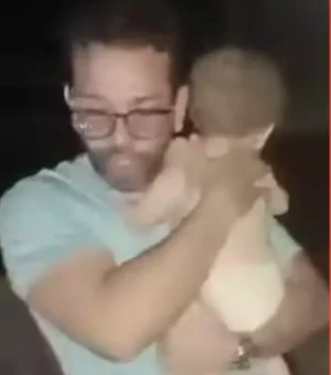 Bebê é resgatado com vida de escombros na Venezuela após terremoto