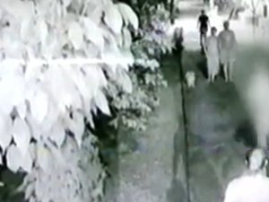 Vídeo mostra momento que agente da Guarda Municipal atira em condomínio em Maceió