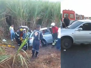 [Vídeo] Acidente entre dois carros é registrado na AL-105, em São Luís do Quitunde