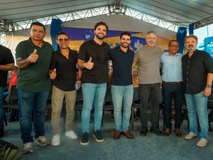 Arthur Lira participa de entrega de pavimentação e anuncia novas obras em Traipu
