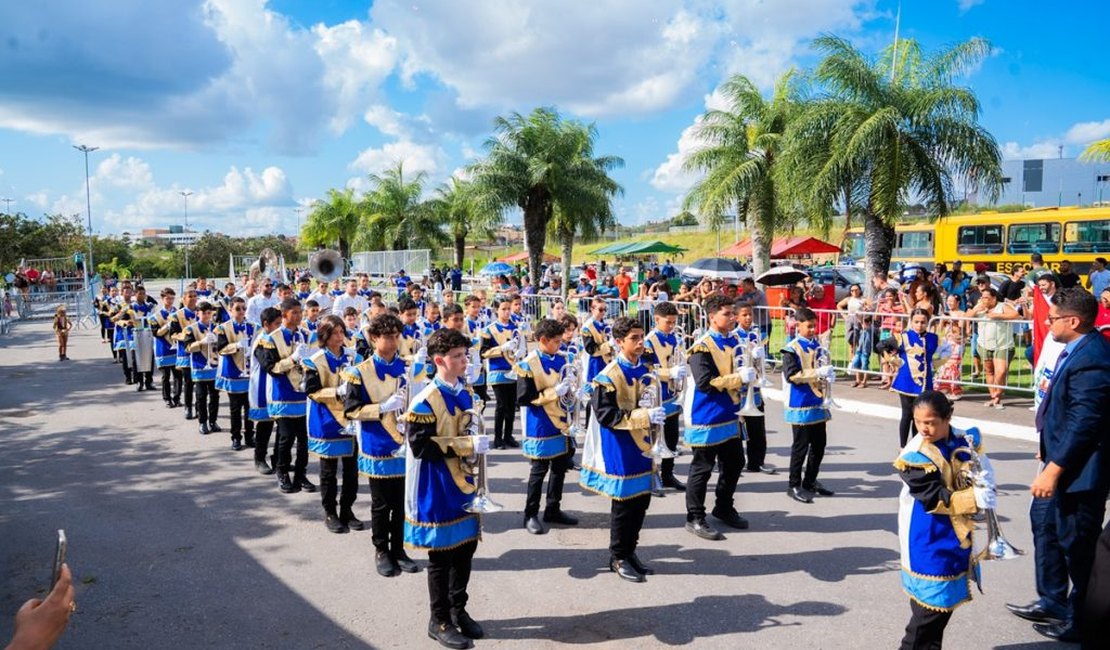 Arapiraca realiza encontro e campeonato de bandas e fanfarras